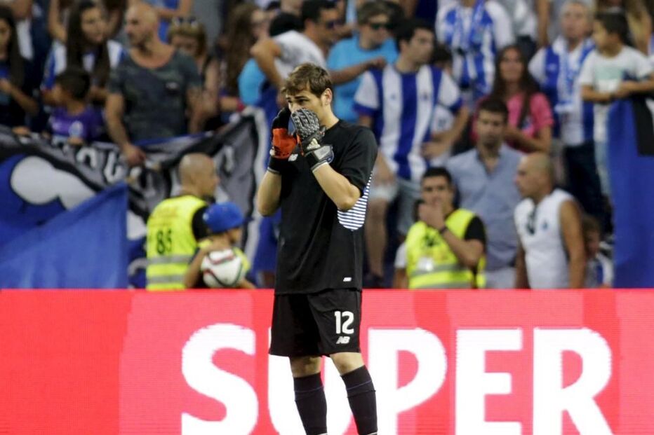Iker Casillas, FC Porto, recorde, Liga dos Campeões, Xavi Hernández, desporto, futebol