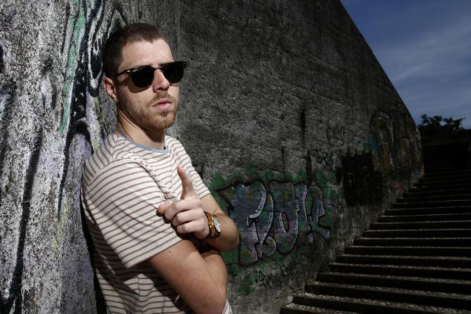 Agir, Carlão, D.A.M.A, Richie Campbell e Carolina Deslandes, MTV