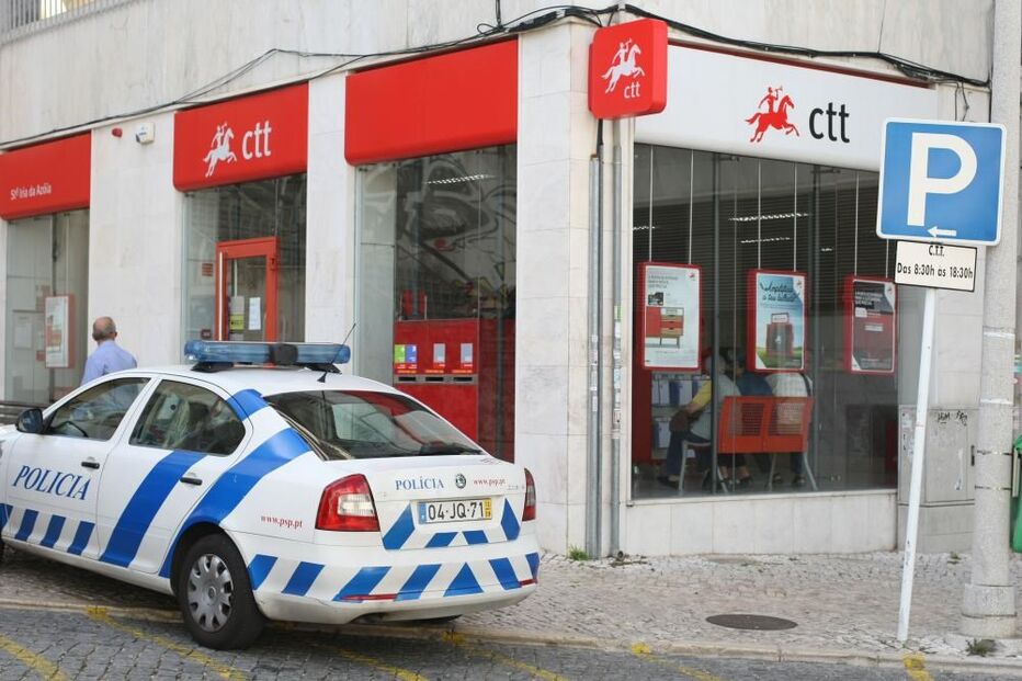 18-09-2015_03_19_55 13 ctt azóia.jpg