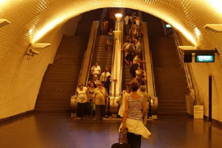 Baixa-Chiado, estação, metropolitano, plataforma elevatória, construção e obras públicas, transportes, economia, negócios e finanças