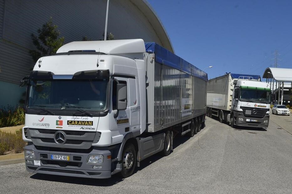 Camiões, Fronteira, transportes