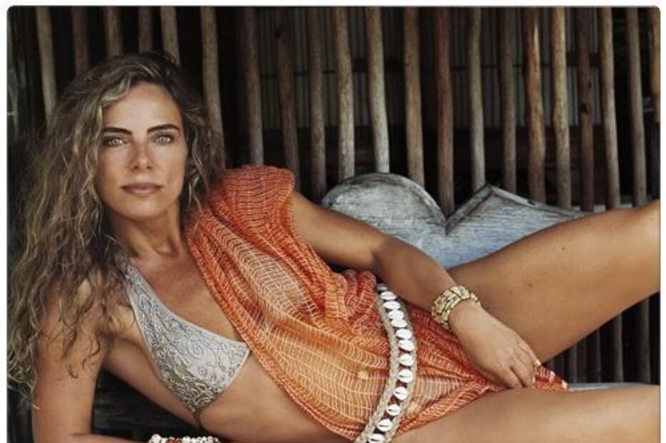 Bruna Lombardi, biquíni, elogios