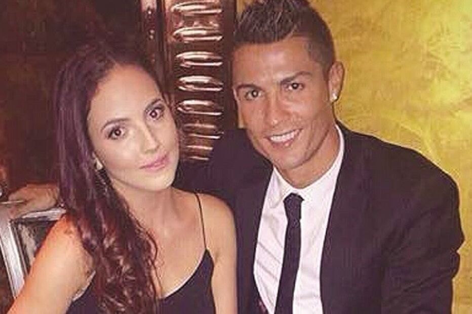 23-09-2015_02_37_09 44 cr7.jpg