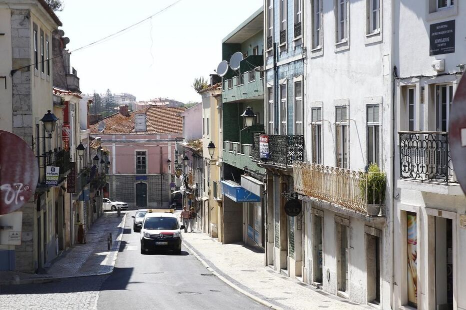 taxa IMI, Imposto Municipal sobre Imóveis, municipio Oeiras, agregado familiar 