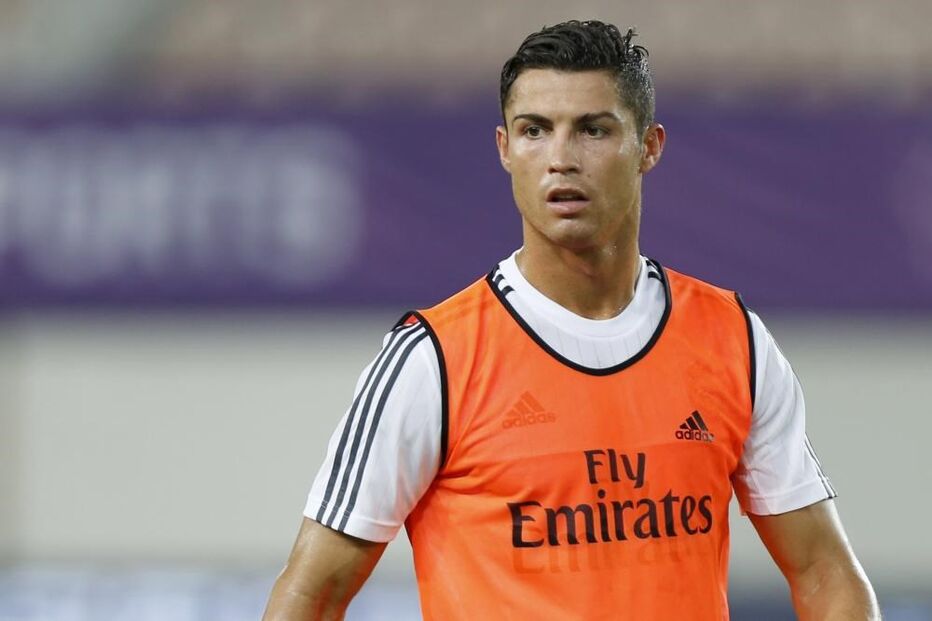 26-09-2015_05_53_26 34 cristiano ronaldo.jpg