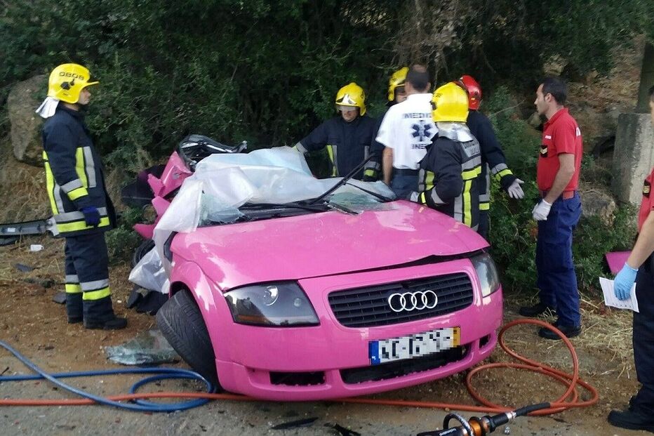 27-09-2015_18_27_28 10 algarve acidentes.jpg