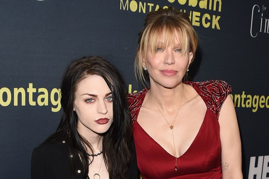 Frances Bean Cobain, Courtney Love