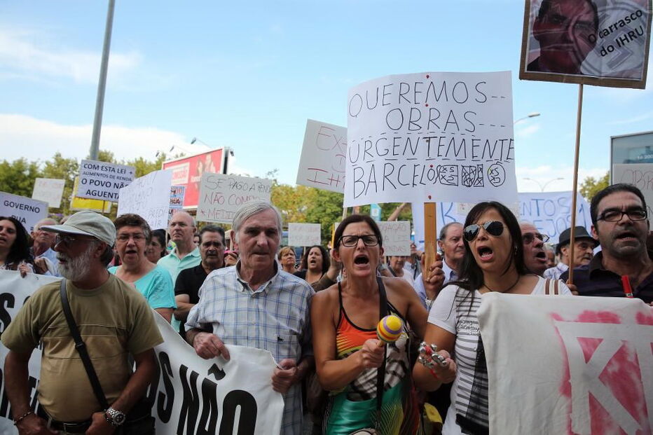 IHRU, Instituto de Habitação e da Reabilitação Urbana, protesto, Lisboa, rendas apoiadas, política, política interna