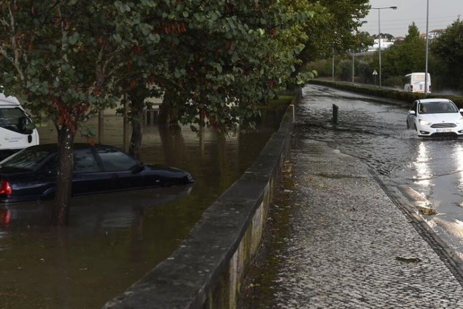 Mau tempo, inundações, Marés vivas, Santa Luzia, chuva, Viseu, Tavira, ria Formosa, ria, marés, granizo