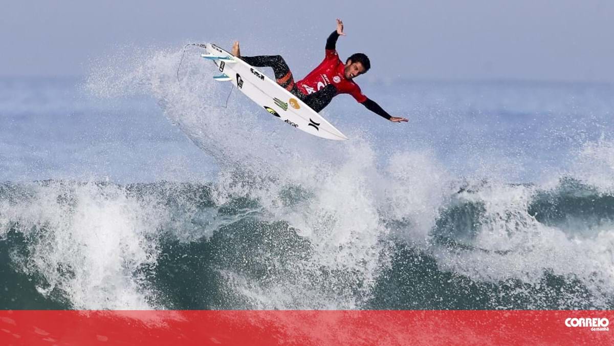 Bicampeão mundial de surf para carreira para tratar da saúde mental