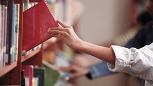 Bibliotecas escolares debatidas em Óbidos