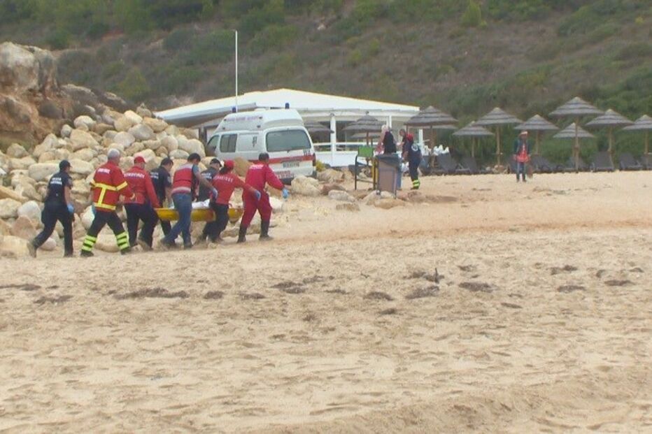 Queda, Vila do Bisto, Algarve, praia das Cabanas Velhas, morte, cidadão espanhol, Hospital de Portimão, autópsia