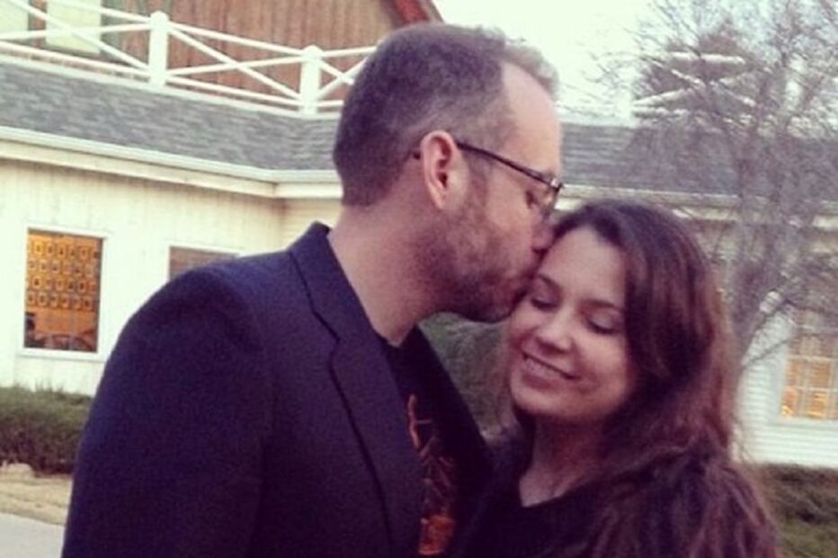 Facebook, Schuler Benson, Celeste Benson, rede social, EUA