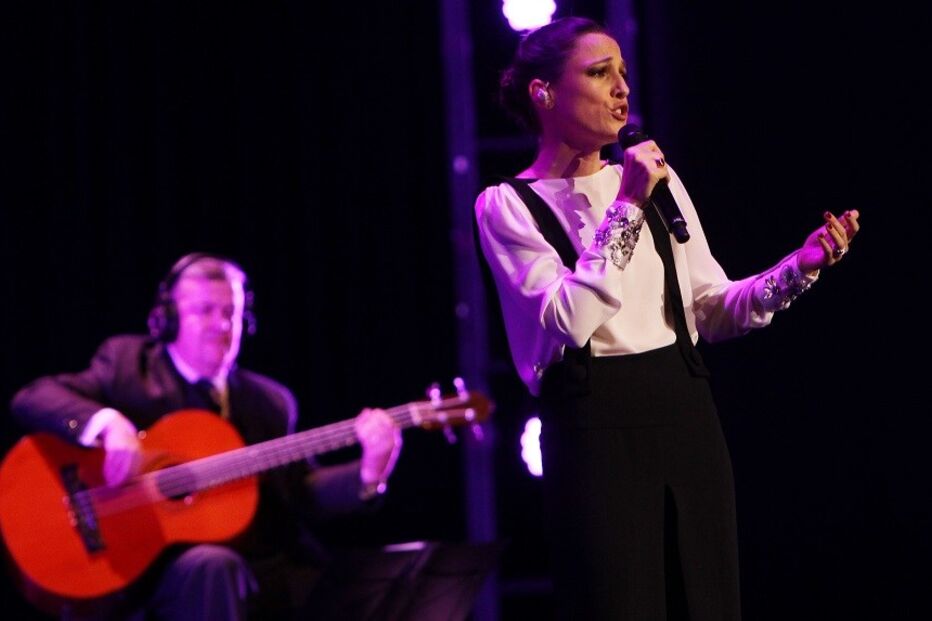 06-10-2015_22_23_55 39 fado.jpg