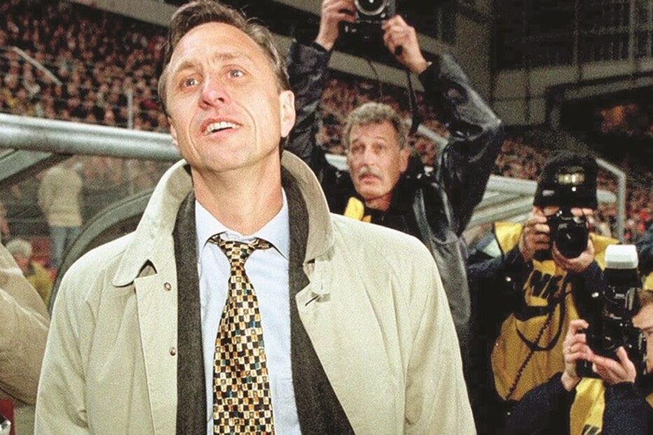 06-10-2015_23_06_12 33 jovens.jpg