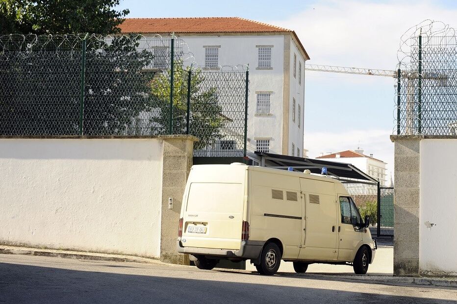 08-10-2015_01_25_51 14 presos bebedos.jpg