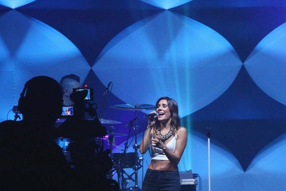 App, aplicação, concertos, Mia Rose, música, tecnologia, Best Seat Music
