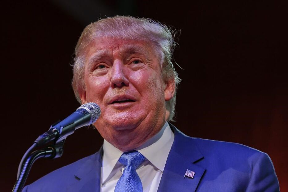 Donald Trump, Estados Unidos da América, refugiados, Alemanha, Angela Merkel, motins, loucura, política, questões sociais