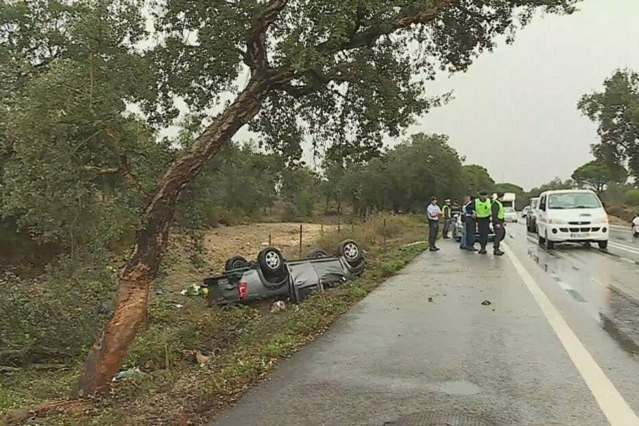 Acidente, Marateca, Palmela, mortos, feridos, bombeiros