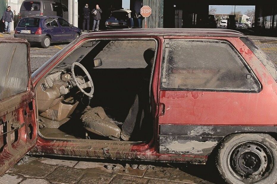 14-10-2015_03_36_17 13 corrupção.jpg