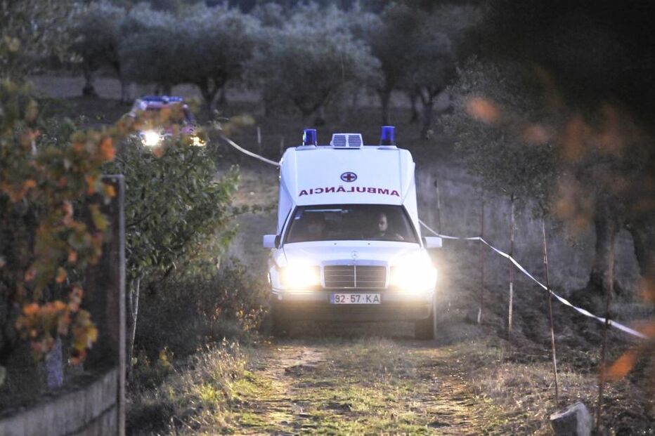 14-10-2015_03_47_01 12 poço.jpg