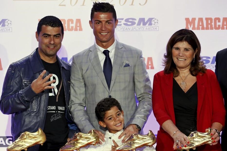 14-10-2015_11_57_45 ronaldo.jpg