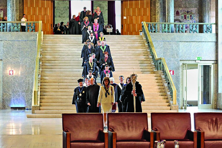 Pede ministro para o Superior 