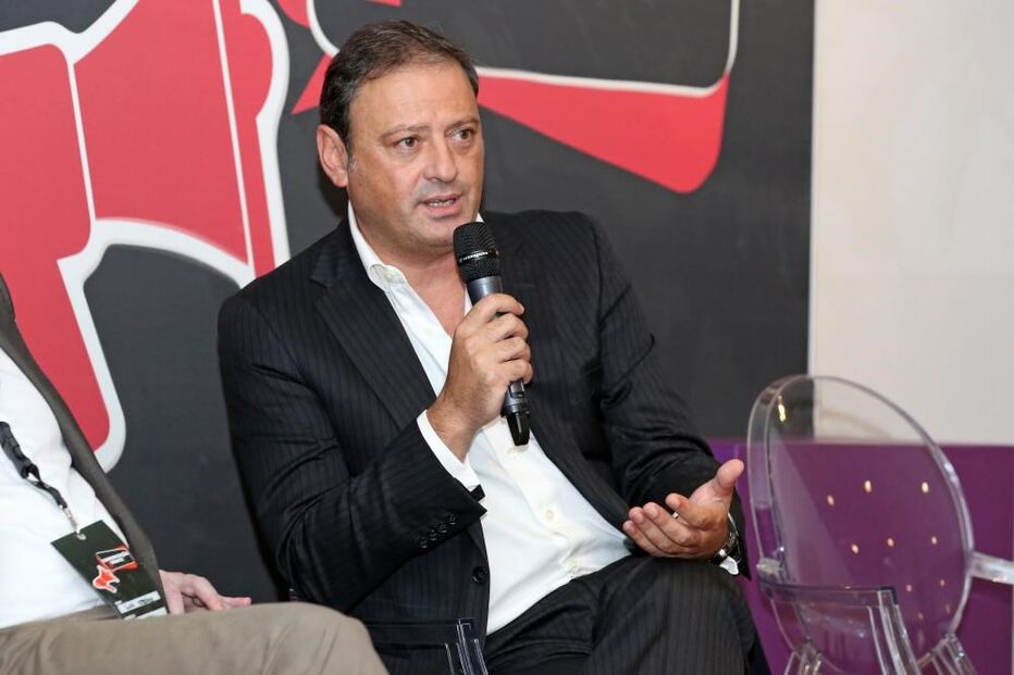 16-10-2015_06_35_51 40 josé carlos castro.jpg