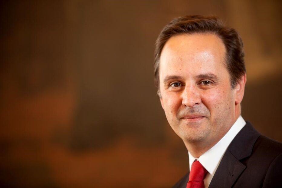 Fernando Medina, CM, CMTV, presidente da Câmara Municipal de Lisboa, Correio da Manhã, comentador, opinião