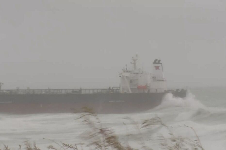 Tempo, navio, encalhado, Cascais, Baía, resgate, tripulantes, grave