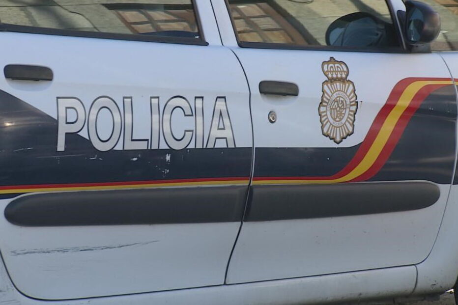 polícia, Espanha, vídeos, fotografias, pornografia espanhola