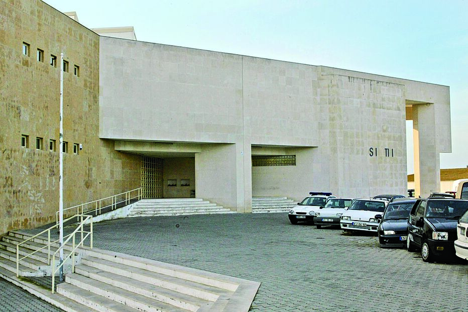 PSP monta guarda a tribunal assaltado 