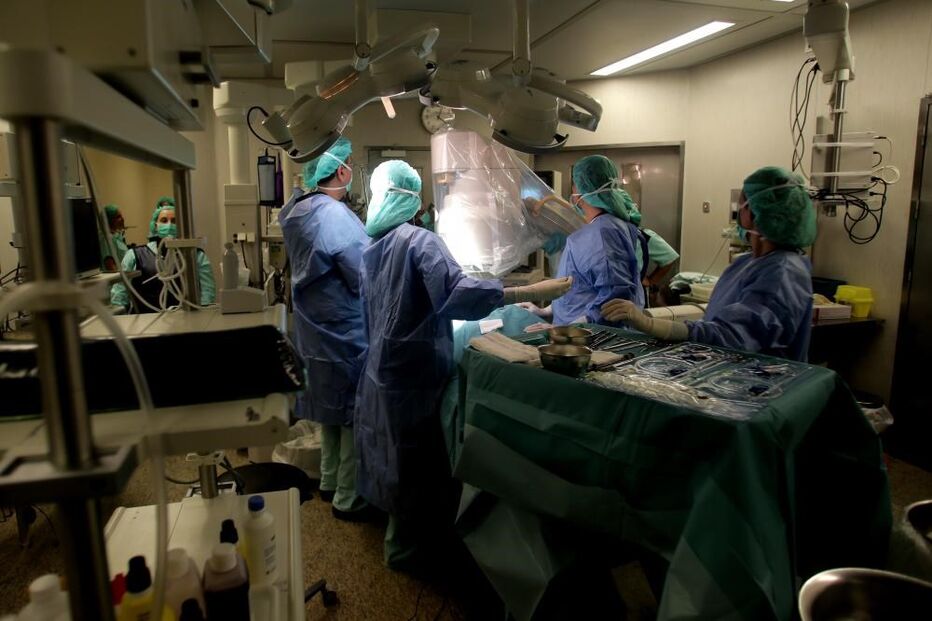 18-10-2015_04_54_42 22-23 neuroestimulação.jpg