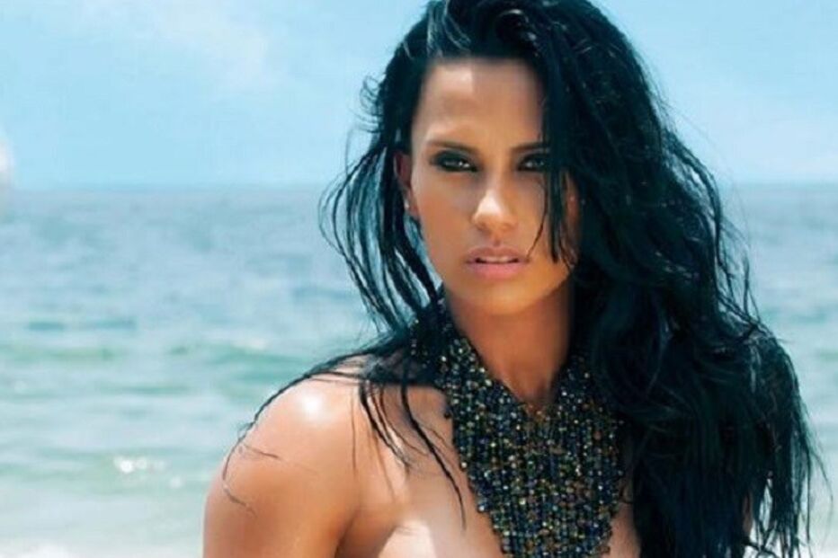 18-10-2015_05_17_48 46 kelly medeiros.jpg