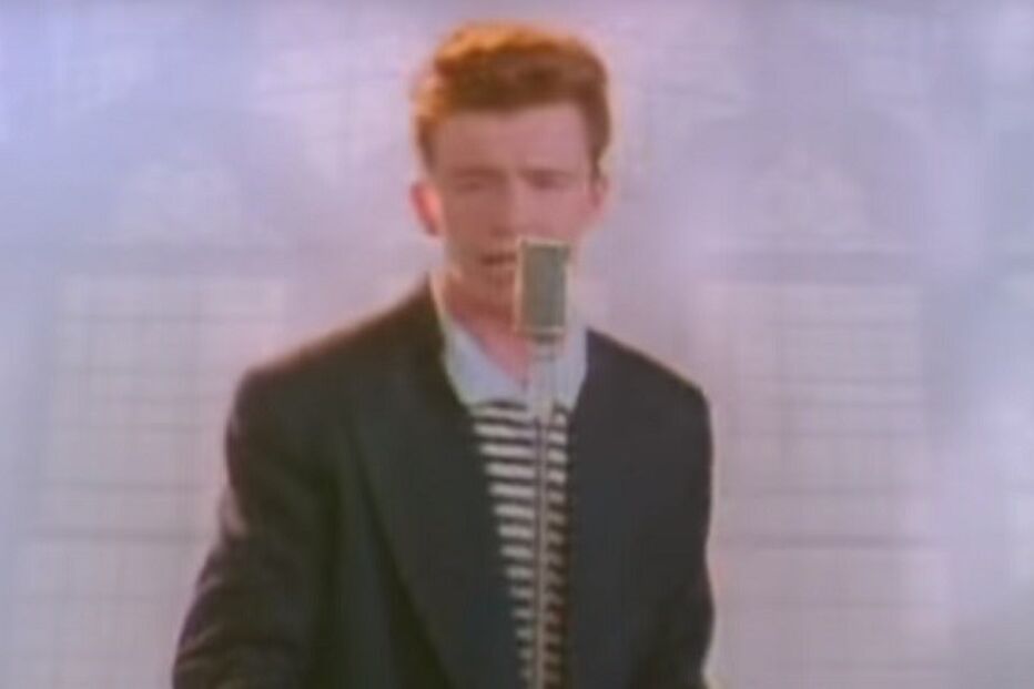 19-10-2015_01_07_06 ml rick astley.jpg