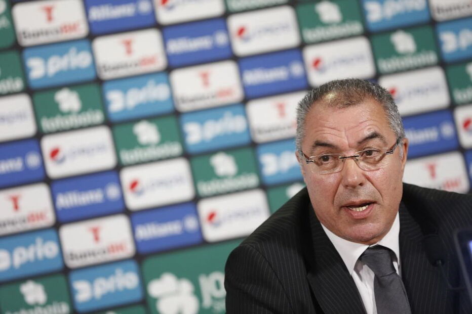 Augusto Inácio, Wikipédia, dirigente, futebol, paródia, benfiquistas, Benfica, diretor de Relações Internacionais do Sporting, Sporting, BTV, Estádio da Luz, sites ilegais