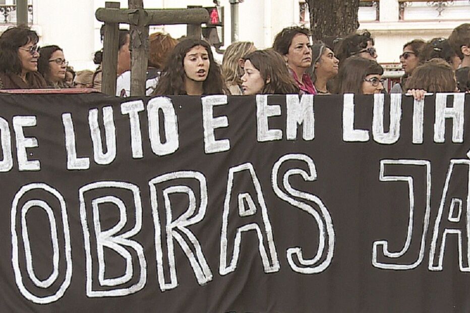 escola, fiscalização, Ministério da Educação, alunos, professores, aulas, estudantes, Barreiro, Escola Alfredo da Silva, obras, mau tempo