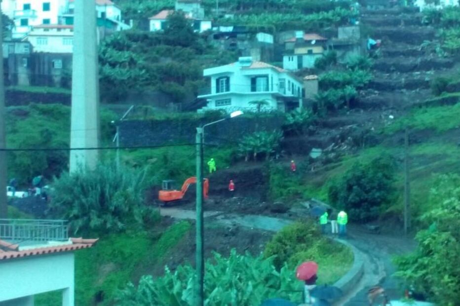 Mulher, desaparecida, Madeira, Ribeira Brava, encontrado, corpo