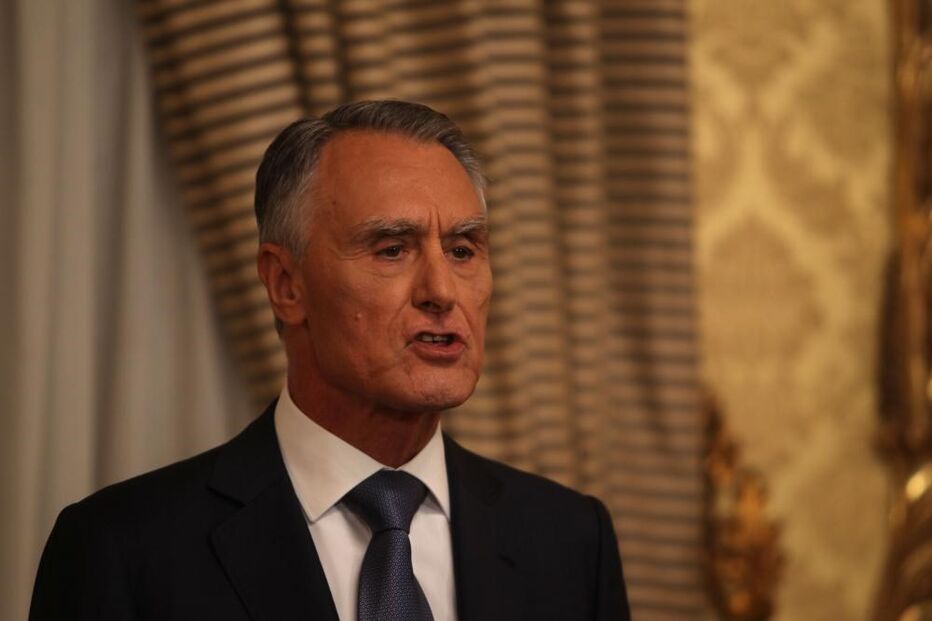 PSD, Cavaco Silva, Presidente da República, defesa, reação, esquerda, indigitação, Pedro Passos Coelho