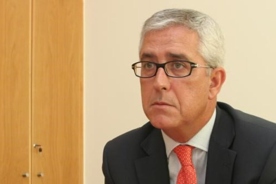 Fernando Negrão, Ferro Rodrigues, discurso, equidistância, socialista