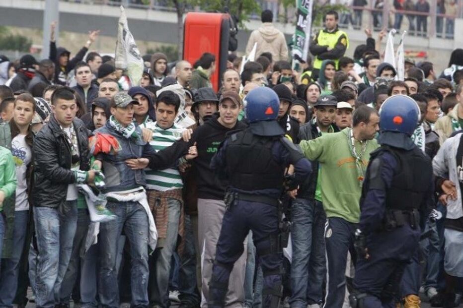 Dérbi, PSP, Polícia de Segurança Pública, Benfica, Sporting, Estádio da Luz, futebol, I Liga, Facebook, adeptos