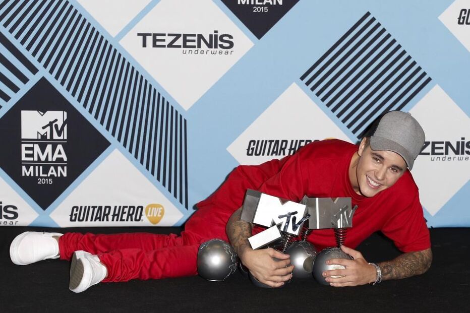 26-10-2015_10_44_32 bieber.jpg