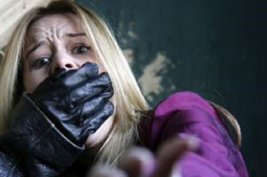 29-10-2015_03_45_27 12 violação.jpg