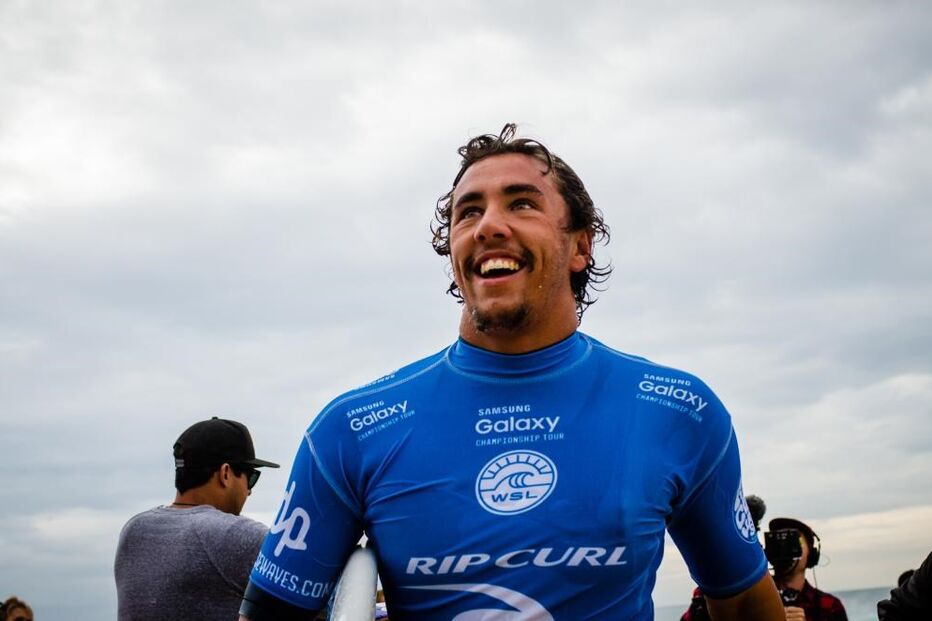 Vasco Ribeiro, surf