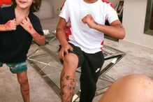 Katia Aveiro, banho, filho, sobrinho, mãe, tia, maternidade, José Diniz, Cristianinho, pintar, pintura, pele, brincadeira, crianças, primos