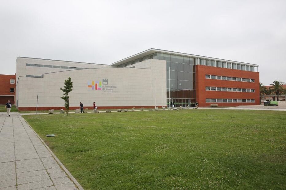 Universidade de Aveiro 