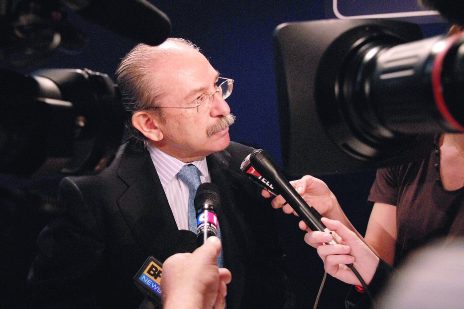 Jornal ‘El Mundo’ vence corrupção 