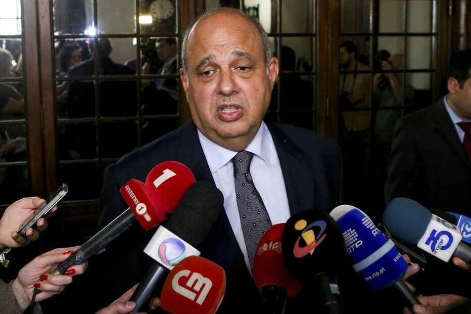 ministro dos Assuntos Parlamentares, Carlos Costa Neves