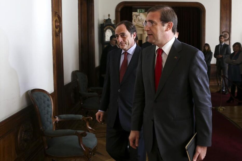 Governo, equilíbrio orçamental, Tratado Orçamental, Assembleia da República, economia, negócios e finanças, orçamento do estado e impostos