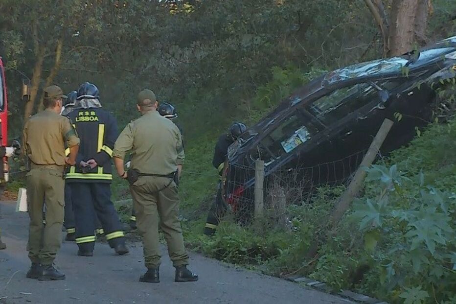 A5, despiste, acidente, feridos, acidentes de transporte, acidente rodoviário